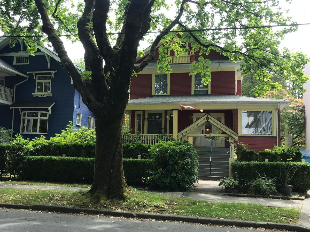 Douglas Guest House Vancouver Exterior photo